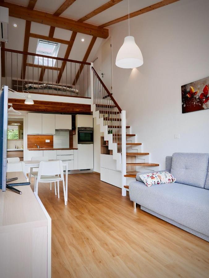 Bonsai House Appartement Portorož Buitenkant foto