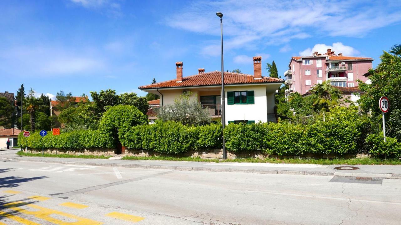 Bonsai House Appartement Portorož Buitenkant foto